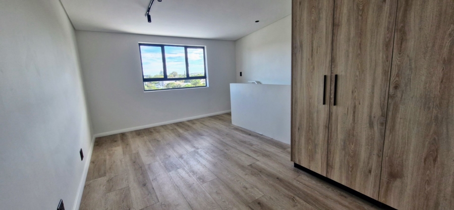 2 Bedroom Property for Sale in Table View Western Cape